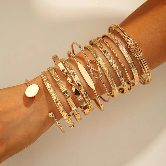 SELLEVE Refined Chain Bracelet - Minimalist Jewelry